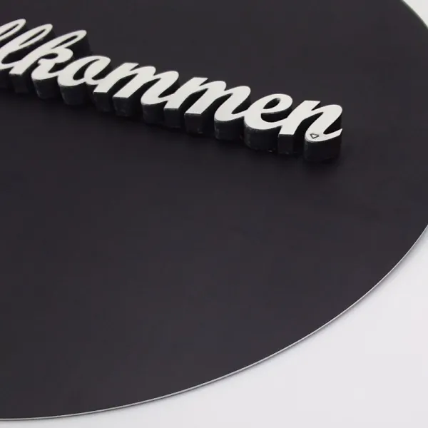 Ideenreich Design Deko Board Alu schwarz mit 3D Holzschriftzug |Willkommen|