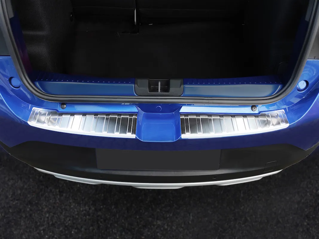 Ladekantenschutz V2A silber passend für Dacia Sandero Stepway 3. Gen.