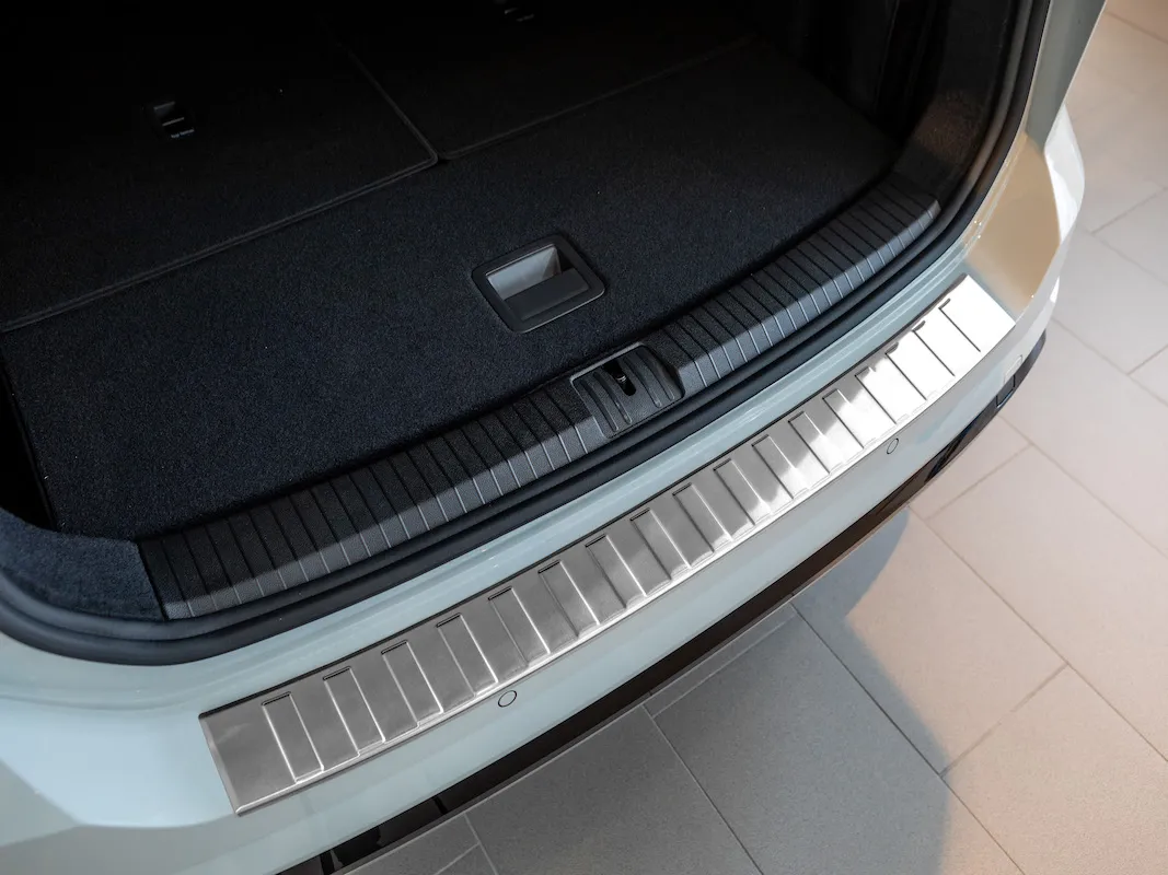 Ladekantenschutz V2A gebürstet passend für VW Touran II ab 2015