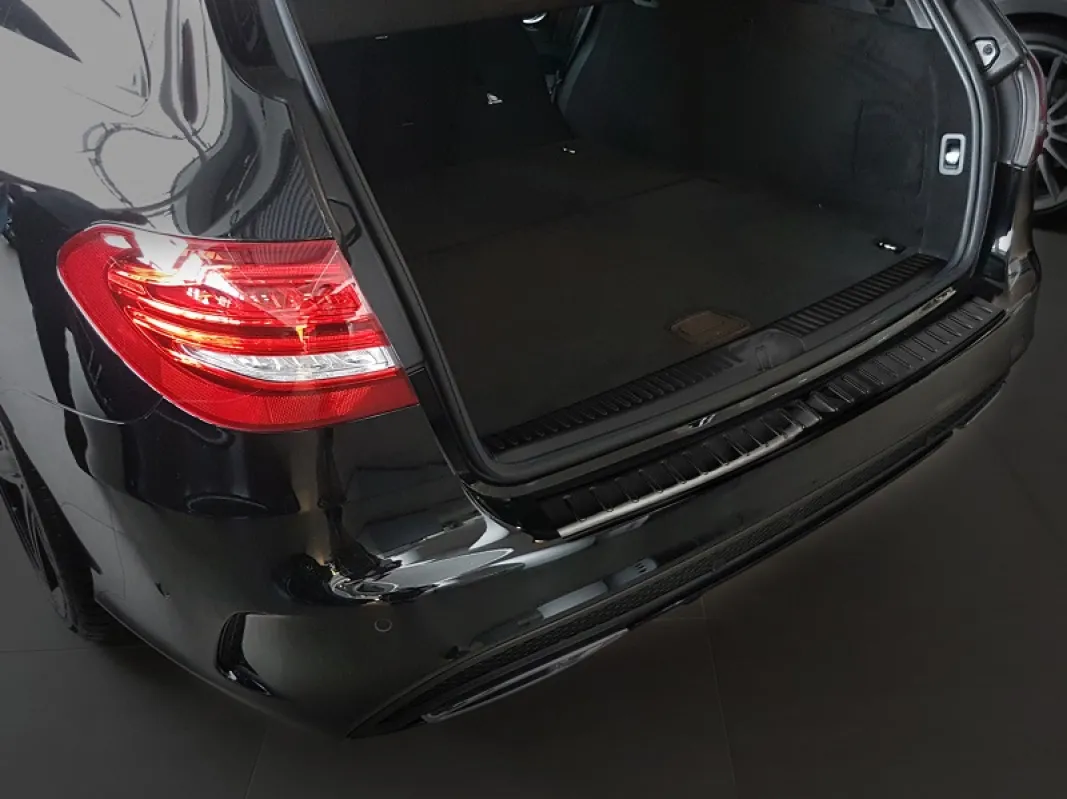 Ladekantenschutz V2A Mercedes S205 schwarz für T-Model passend C-Klasse