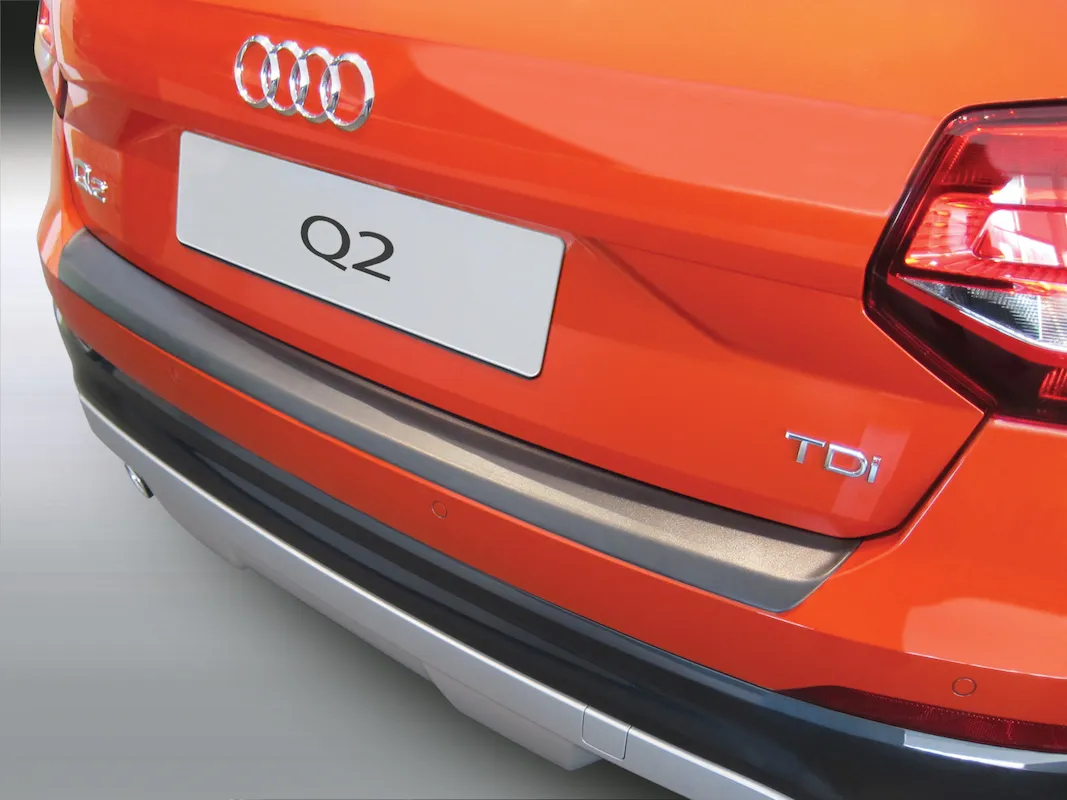 schwarz 2016 Audi für Ladekantenschutz ab ABS passend Q2