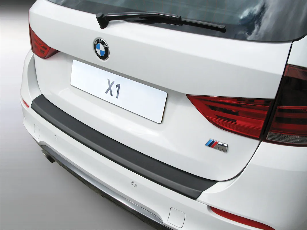 für (E84) passend schwarz BMW X1 ABS Ladekantenschutz